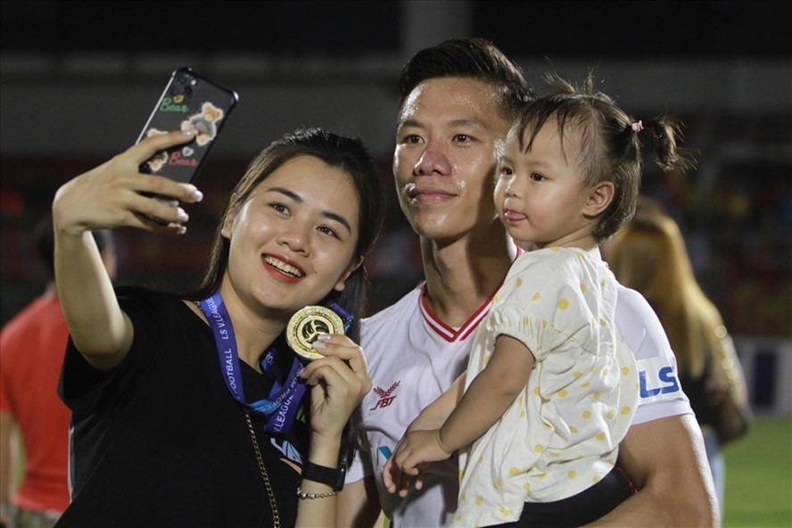 Ngọc Hải và vợ là Dương Thị Thuỳ Phương kết hôn với nhau vào 2018